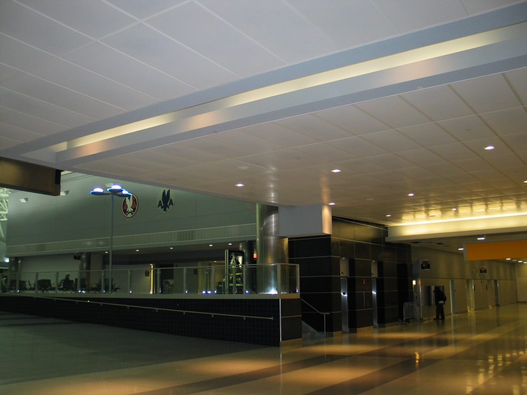 american airlines baggage claim jfk