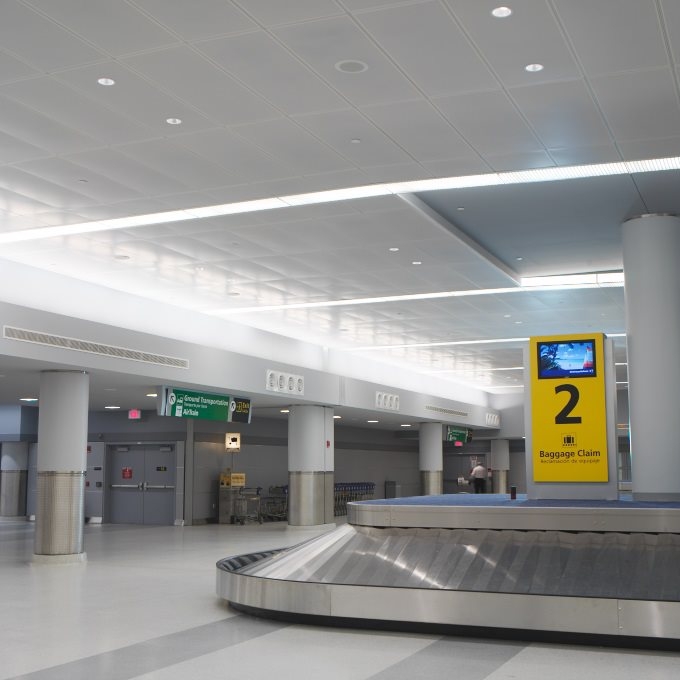 american airlines baggage claims